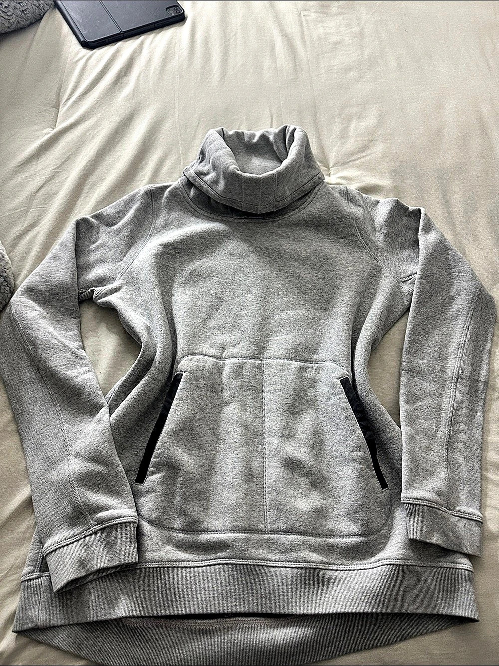 Lululemon cowl neck pullover